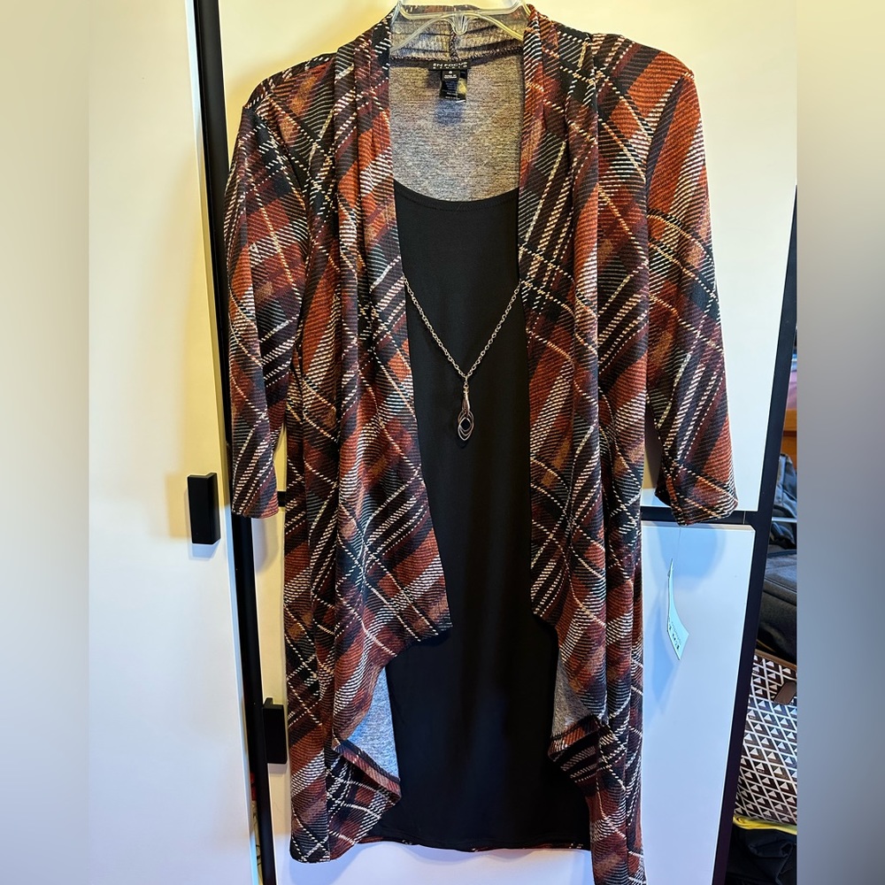 En Focus Studio Cardigan Style Dress w/Necklace